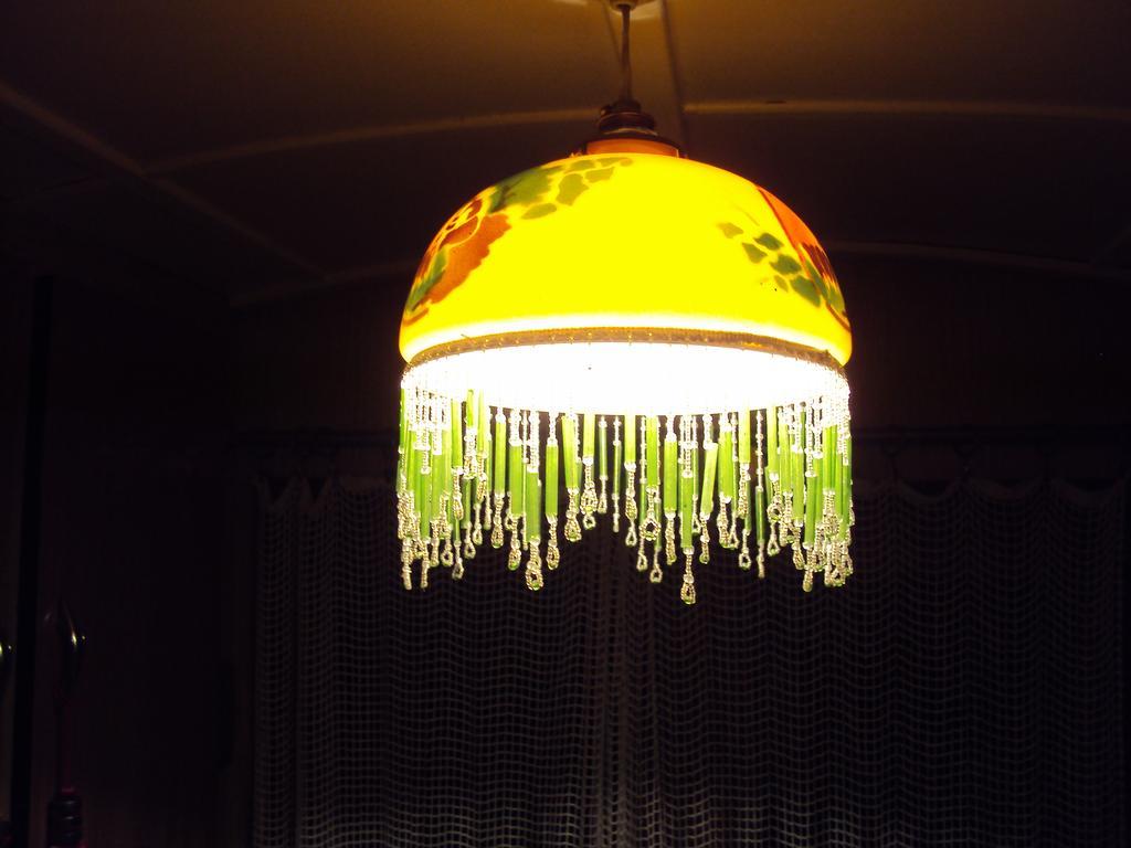 カミエ Roulottes Du Rouard Bed & Breakfast 部屋 写真